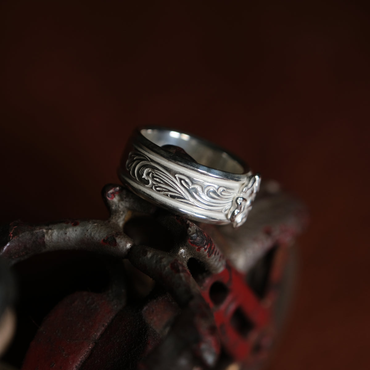 Larry Smith Karakusa Rose Ring – BROGUE