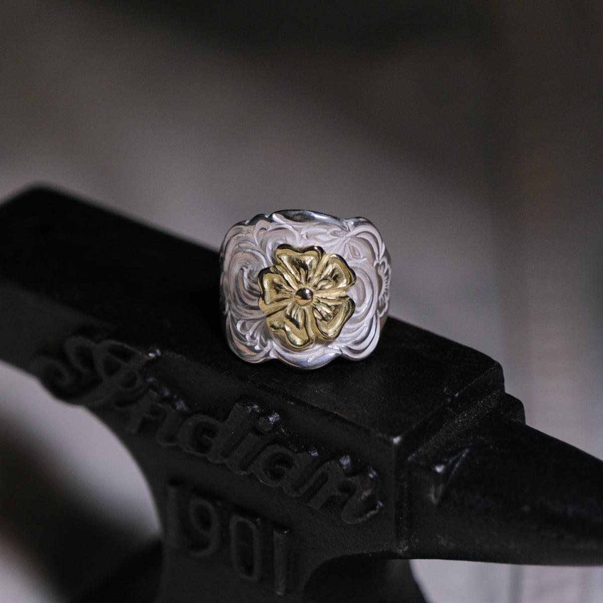 Larry Smith Karakusa Rose Ring – BROGUE
