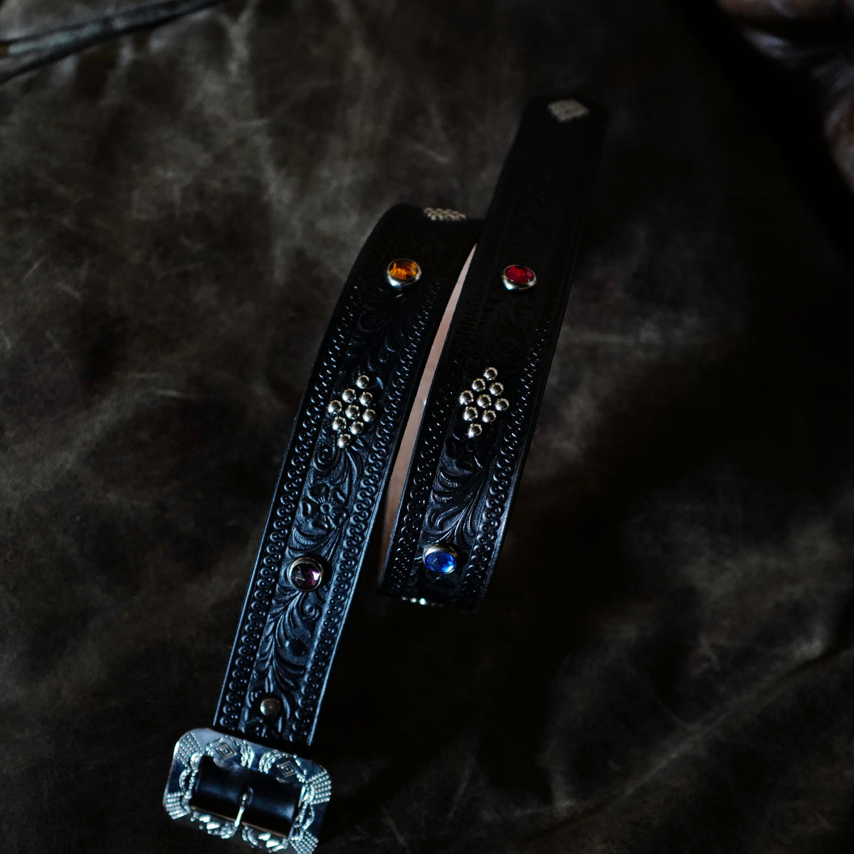 1930's～OLD STUDDED JEWEL LEATHER BELT 1930s studded, jeweled western belt | Vintage-Haberdashers Blog