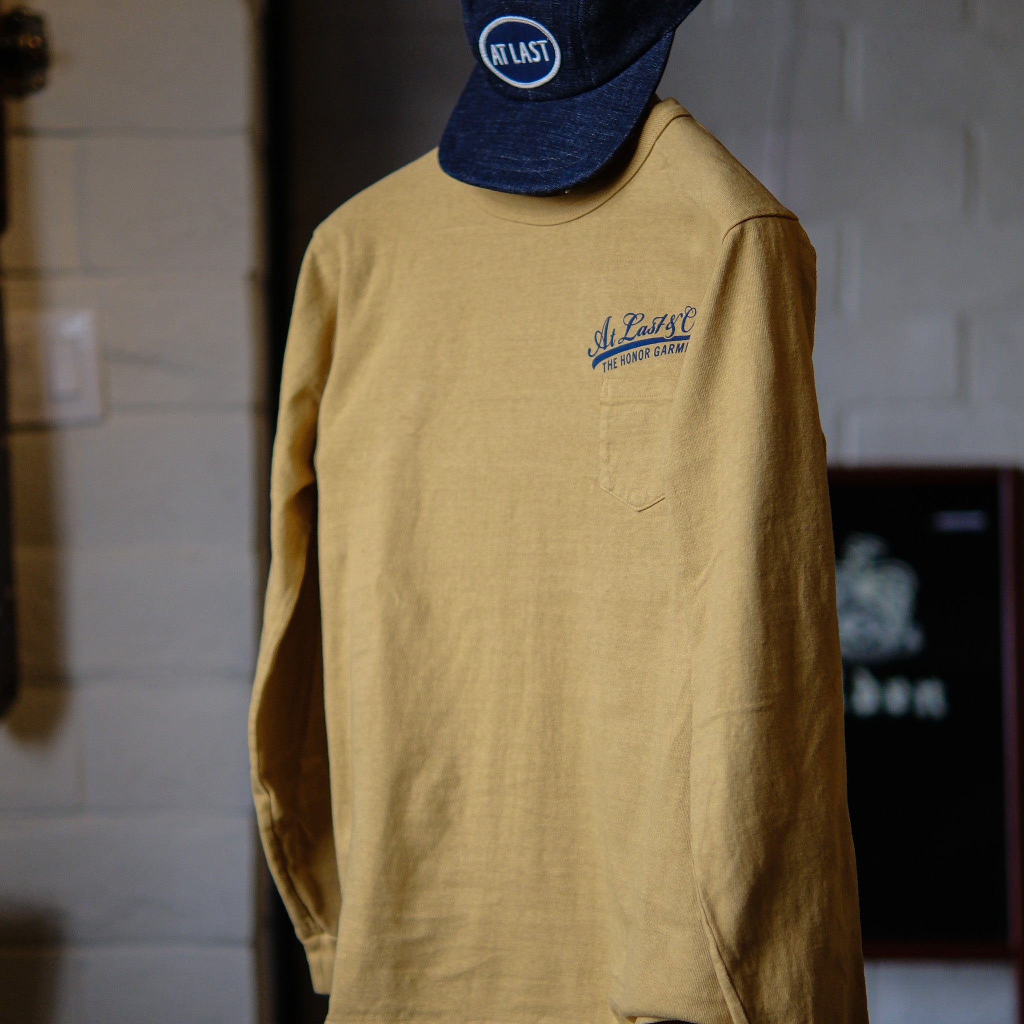Timeworn Clothing T-Shirt Mustard – BROGUE