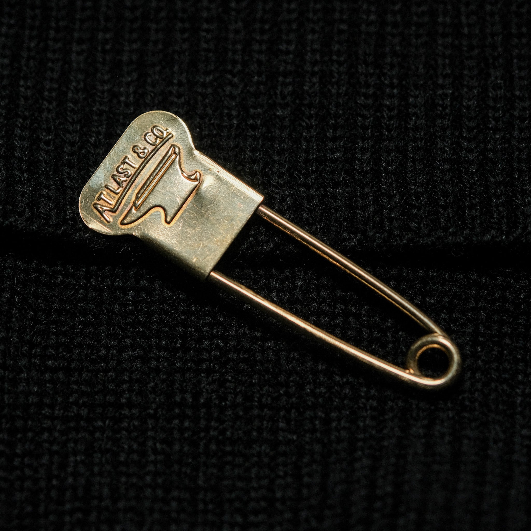 AT LAST & CO キーリング At Last & Co TIMEWORN CLOTHING BUTCHER