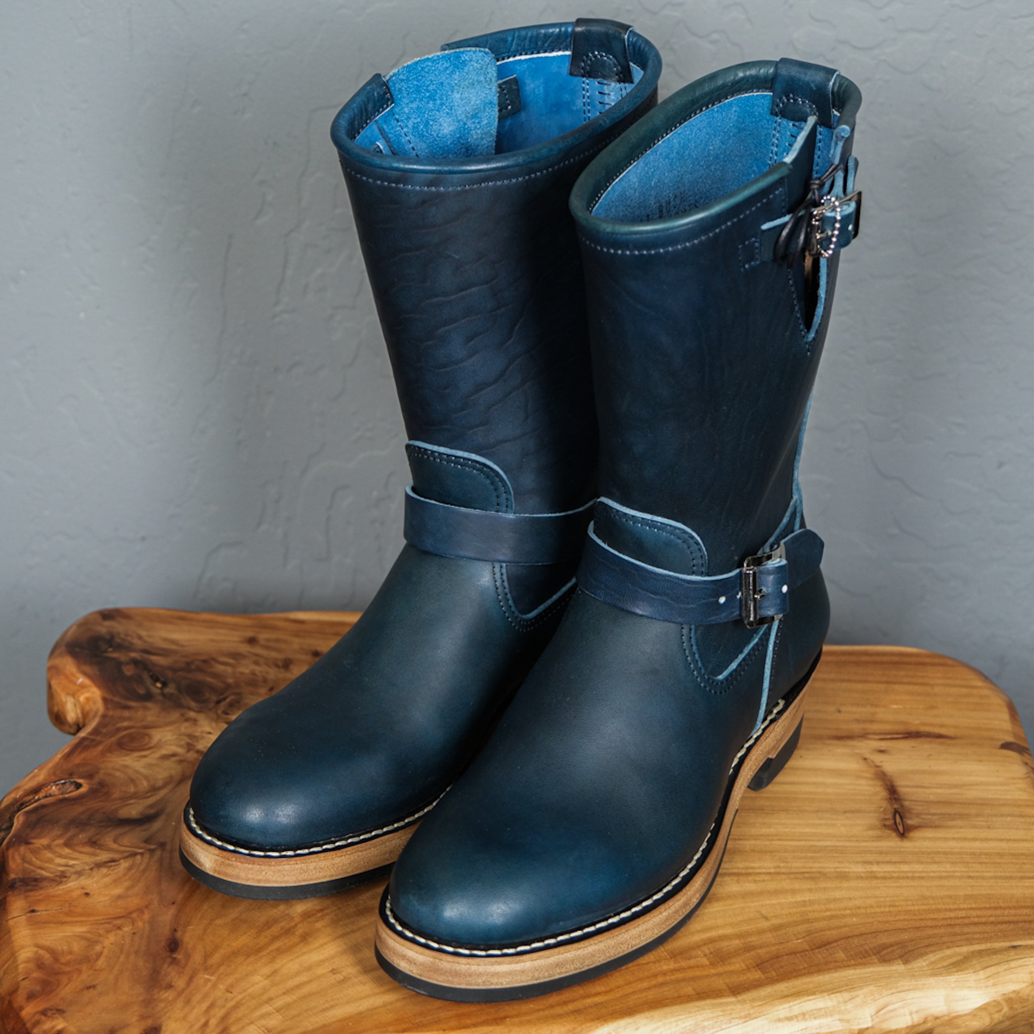 Attractions - Biltbuck Lot 444SP Indigo Horsebutt Engineer Boots