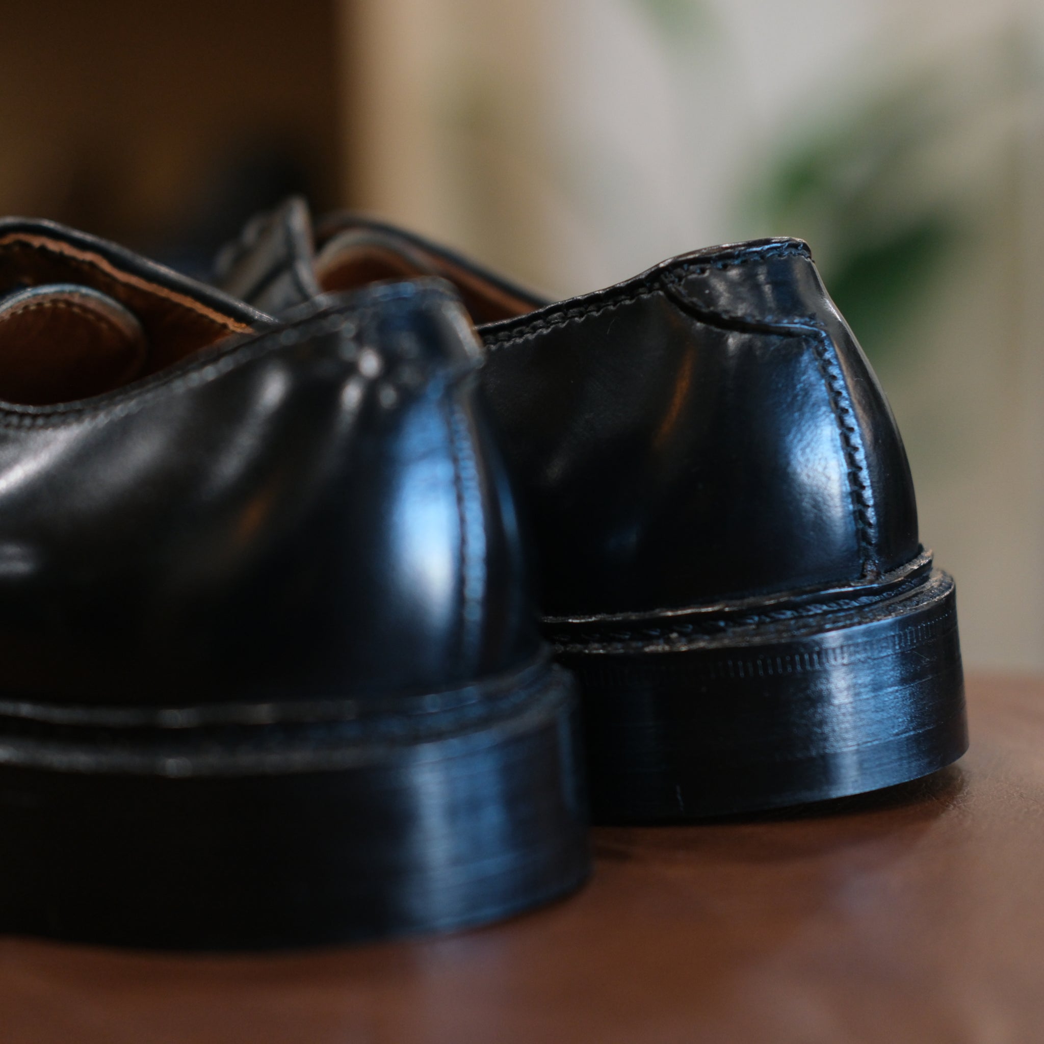 Alden Plain Toe Blucher – BROGUE