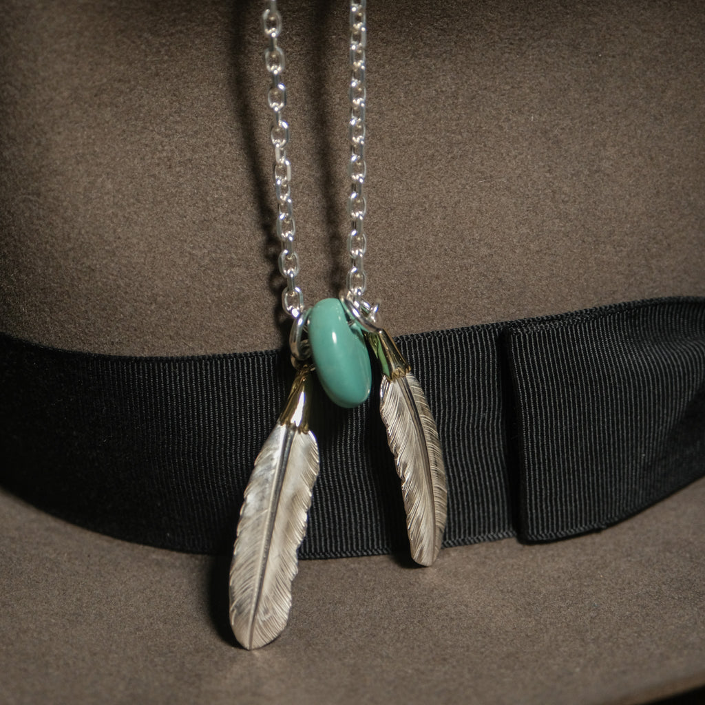 Larry Smith 18K Eagle Head Feather Necklace with Turquoise