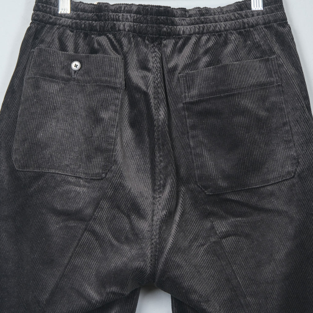 Old Joe Gathering-Waist Sporting Shorts