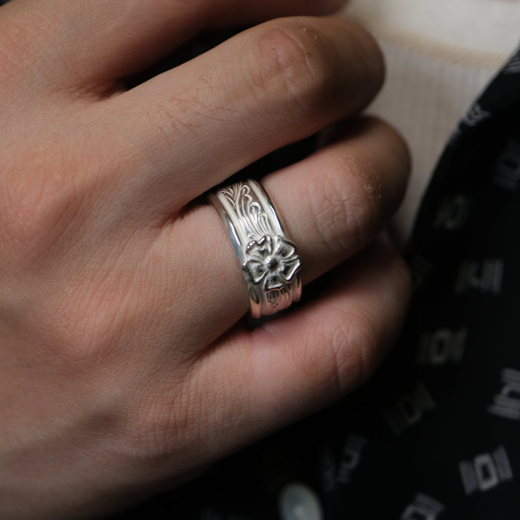 Larry Smith Karakusa Rose Ring