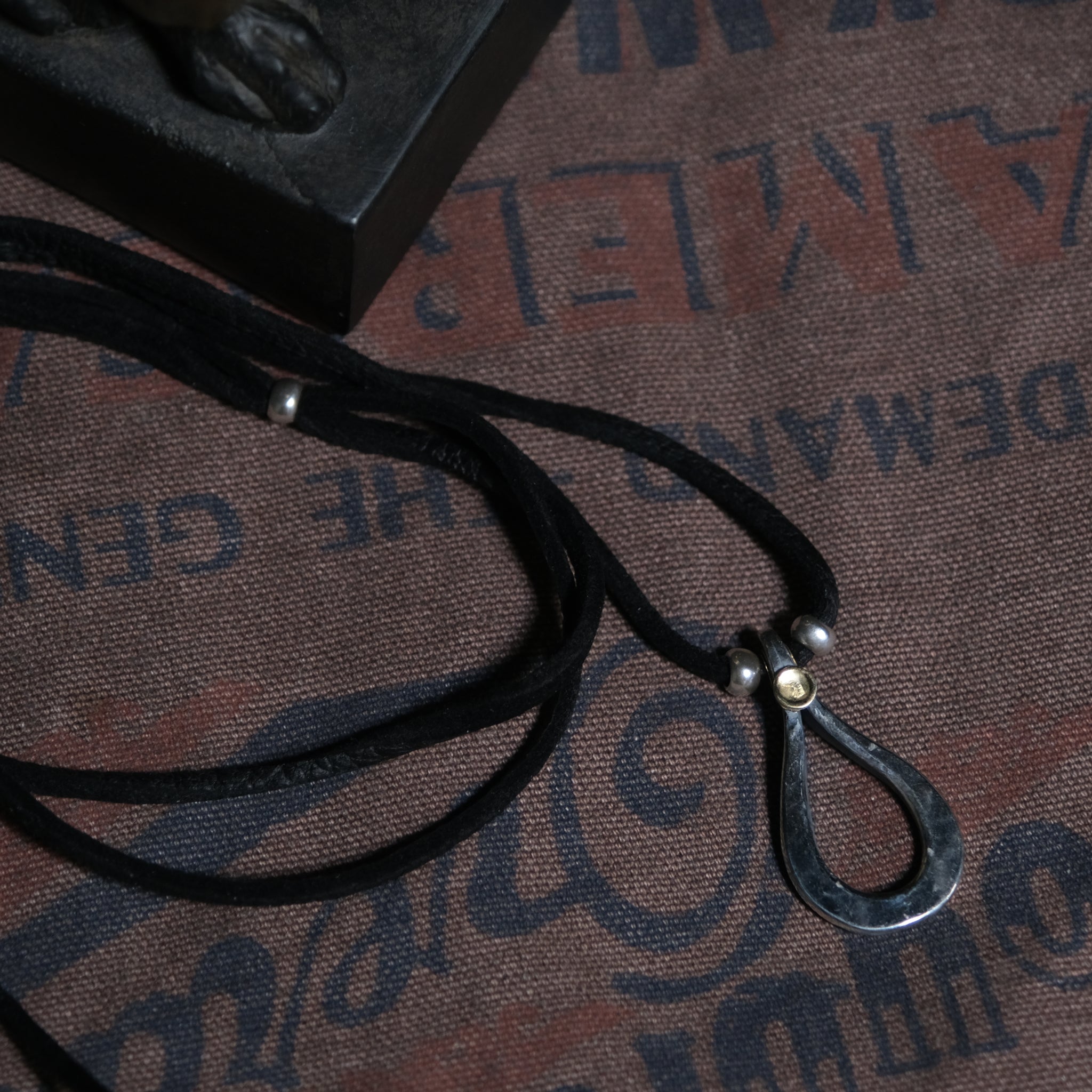 Larry Smith Infinity Hook Necklace – BROGUE