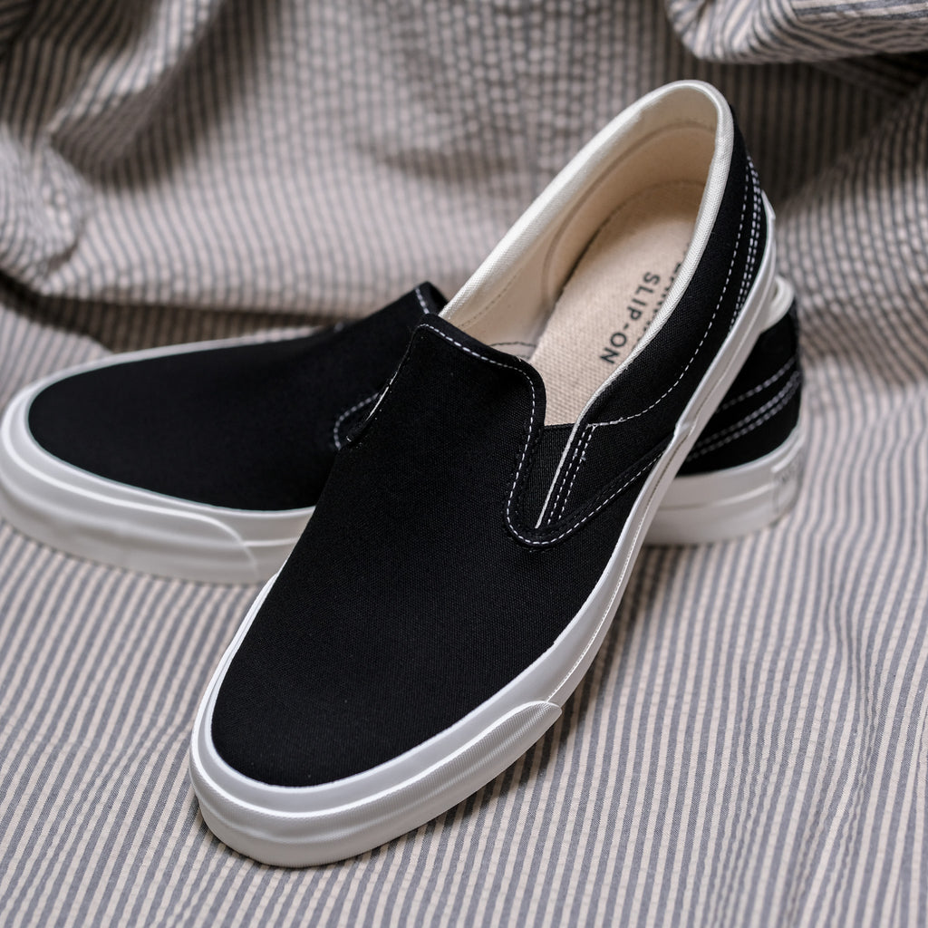 Attractions - Biltbuck Wearmasters Slip-On
