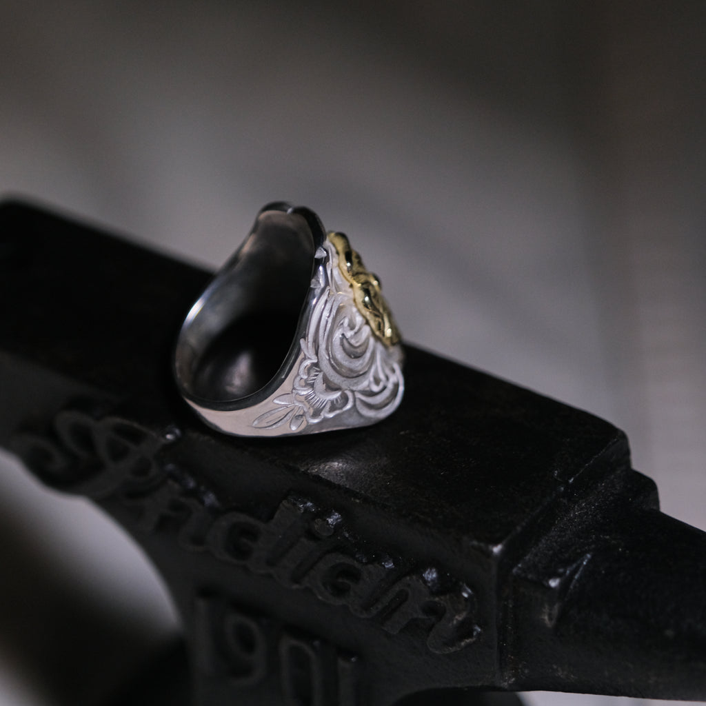 Larry Smith Karakusa Rose Ring (18k Gold Accent)