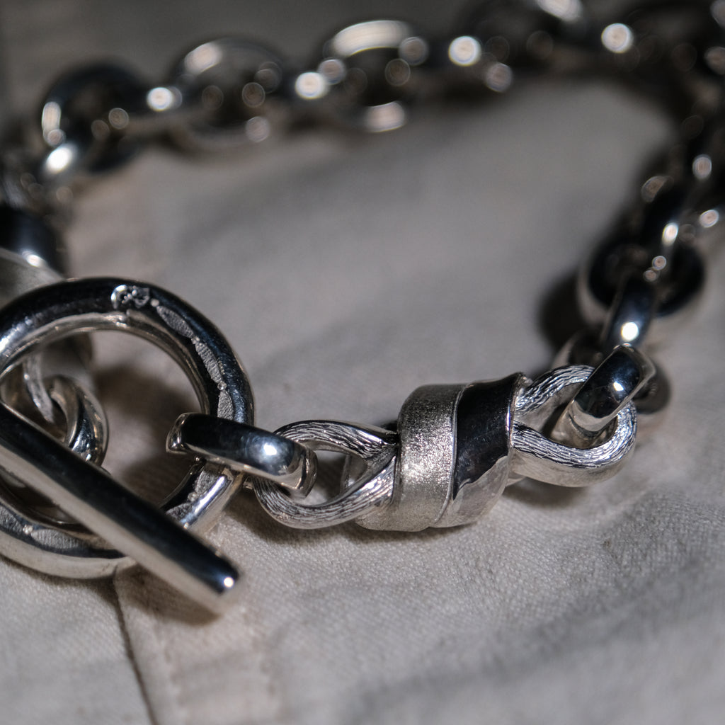 Larry Smith Musubi Chain Bracelet