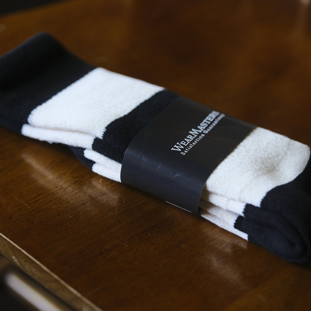 Attractions Lot.600 Boots Socks -Black&White Border