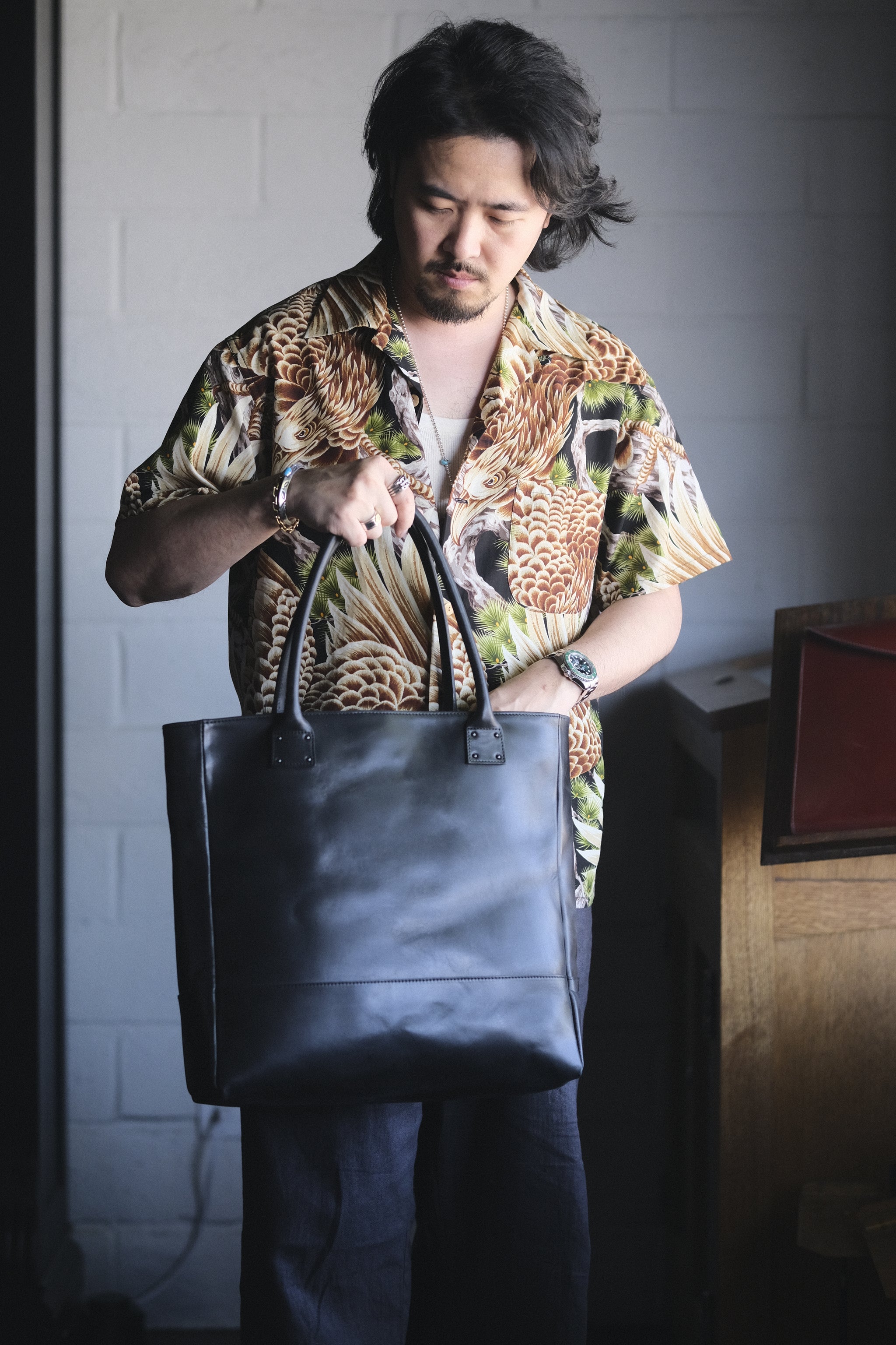 Attractions Horsehide Tote bag – BROGUE