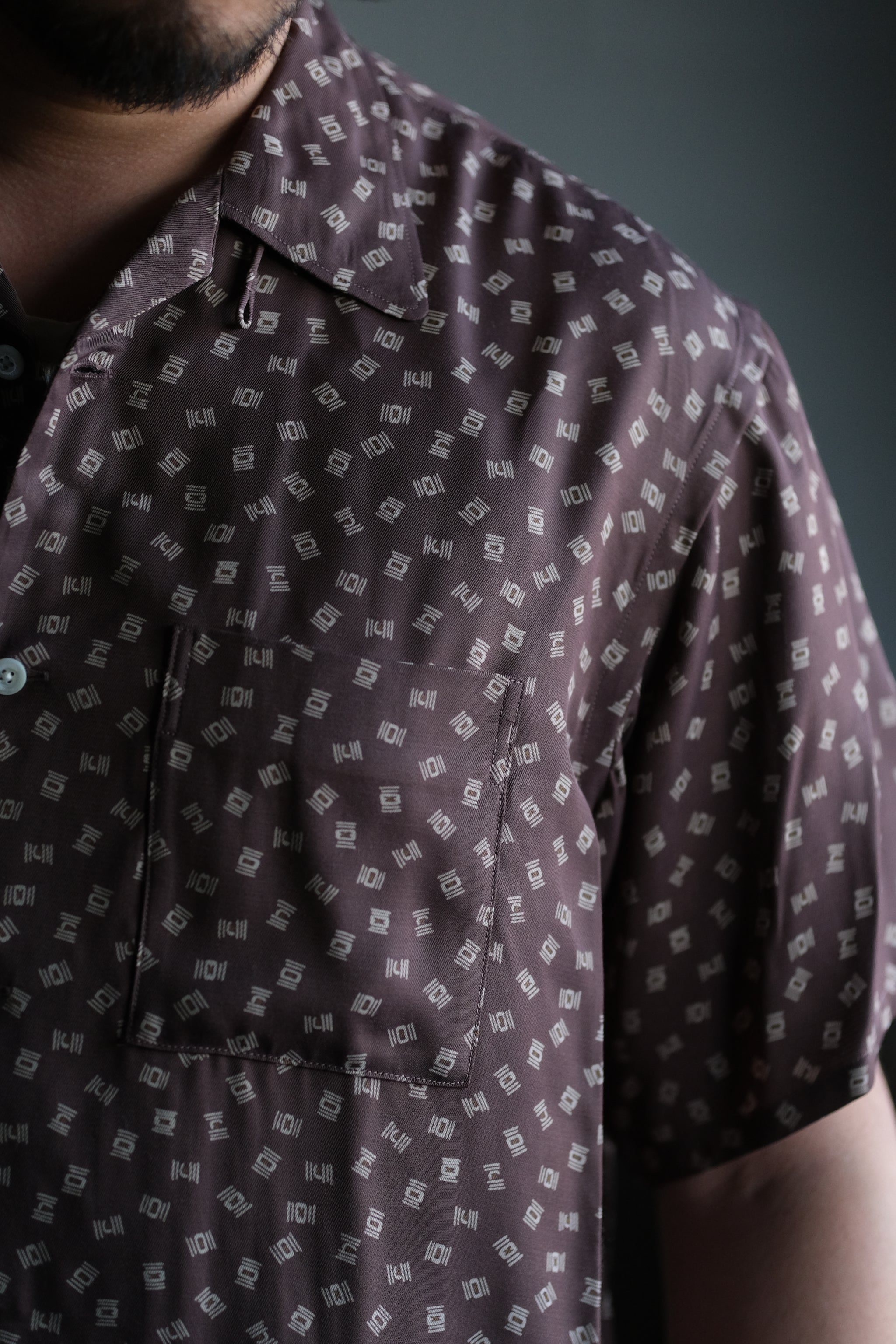トップス #50sVintageRayonARROWopencollarshirt GOLD BUTTON WRAP SHIRT - Sand | ZARA United States