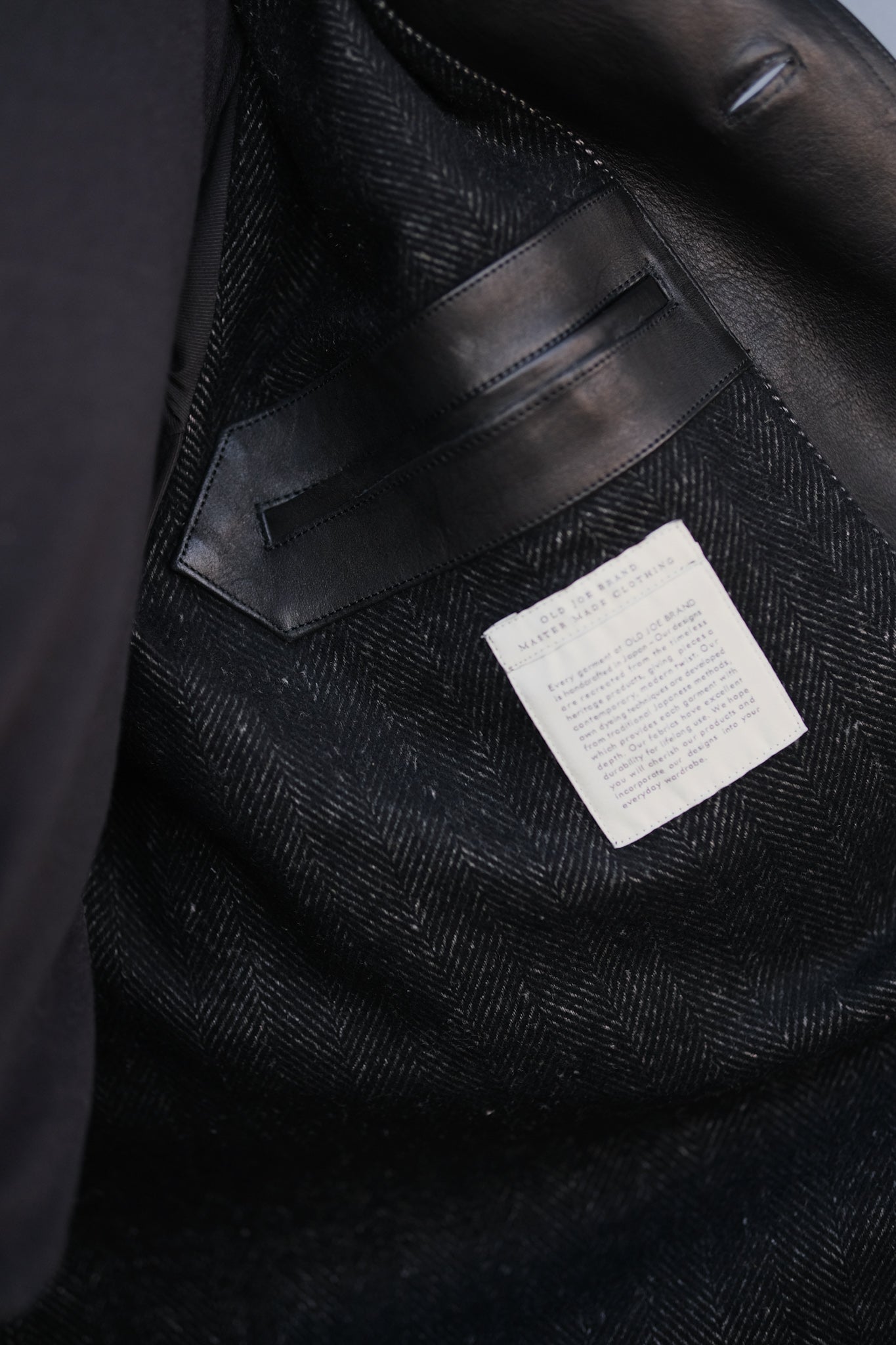 Old Joe Horsehide Vehicle Coat – BROGUE
