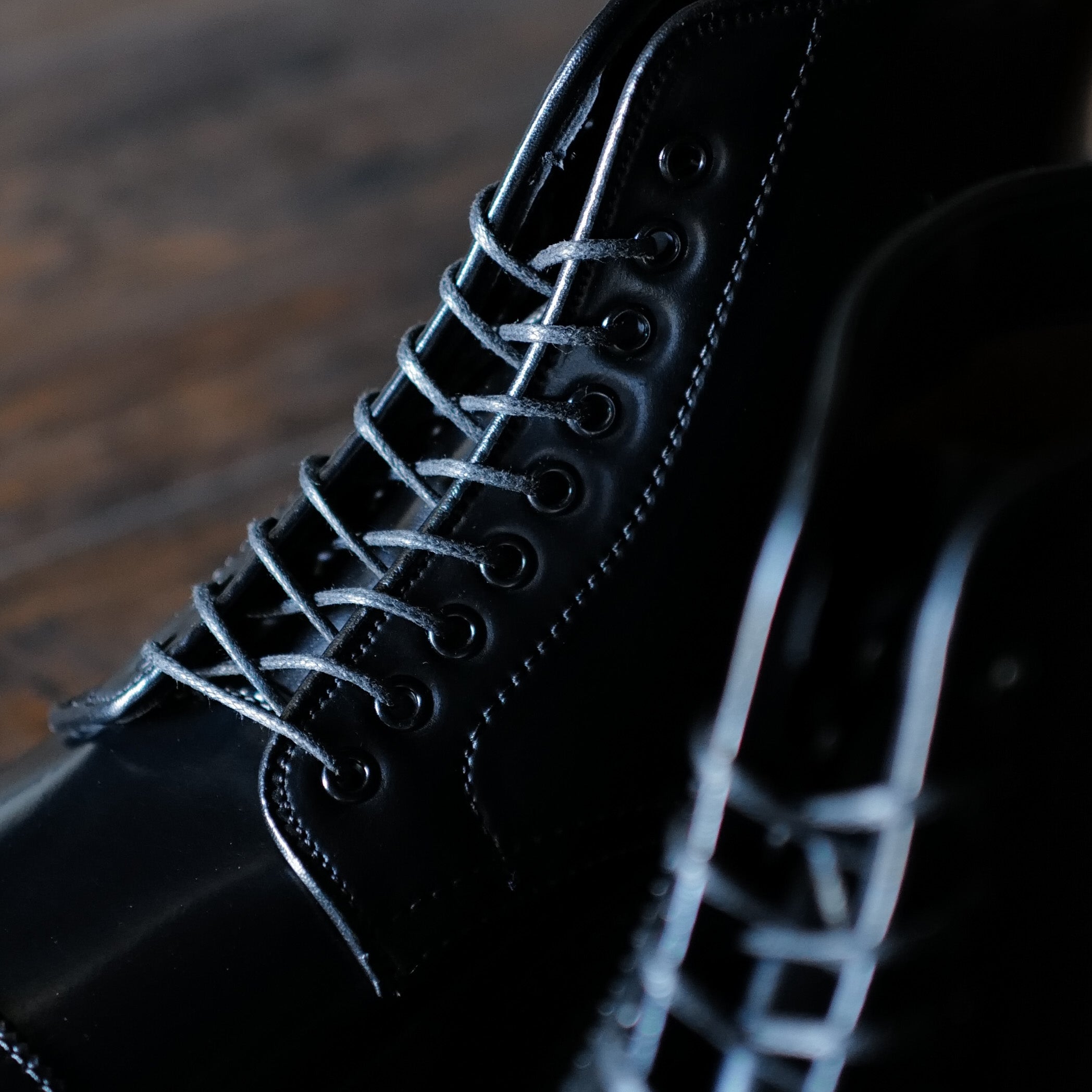 Alden motorcycle boots top