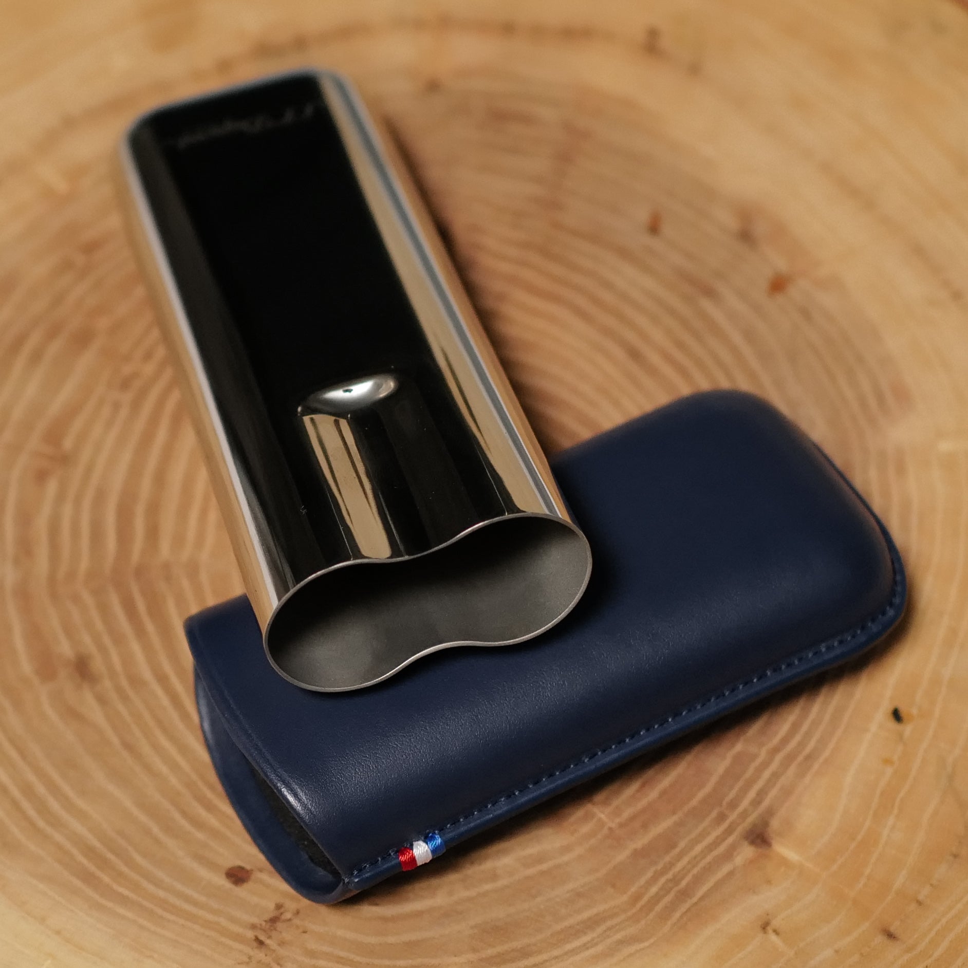 st dupont cigarette case S.T. Dupont Leather and Metallic Double Cigar Case – BROGUE st dupont cigarette case S.T. Dupont Leather and Metallic Double Cigar Case – BROGUE