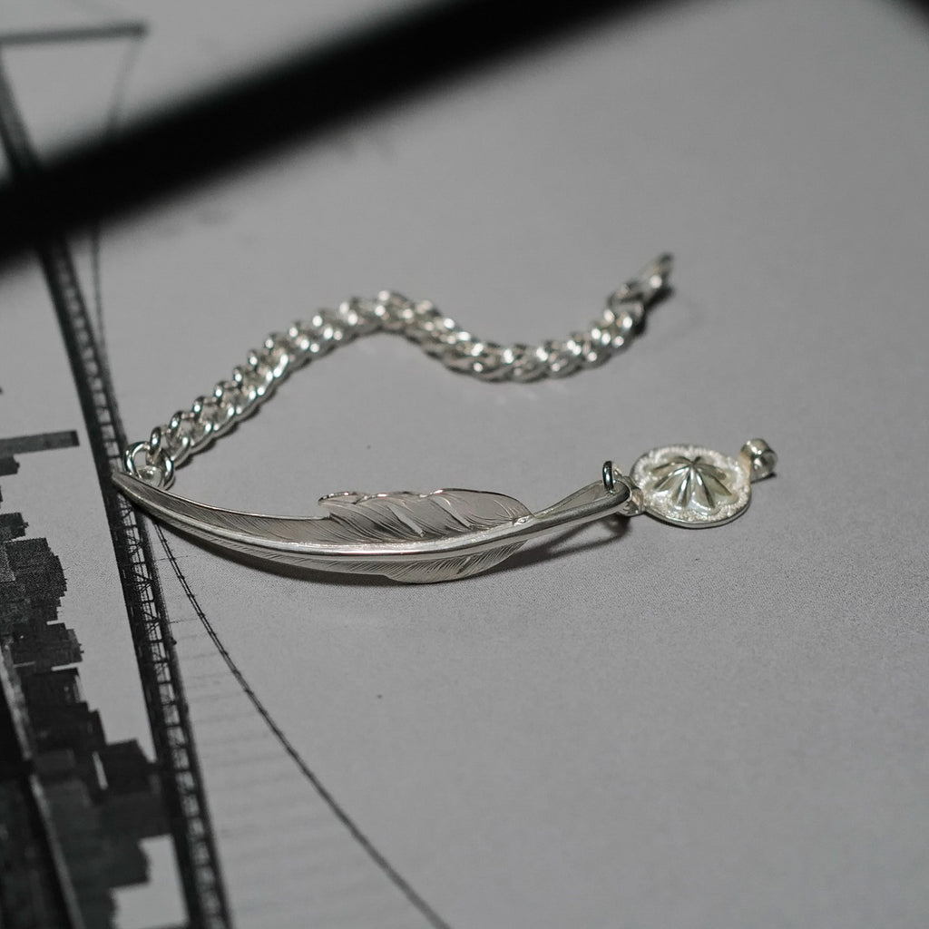 Larry Smith Kazekiri Feather Chain Bracelet