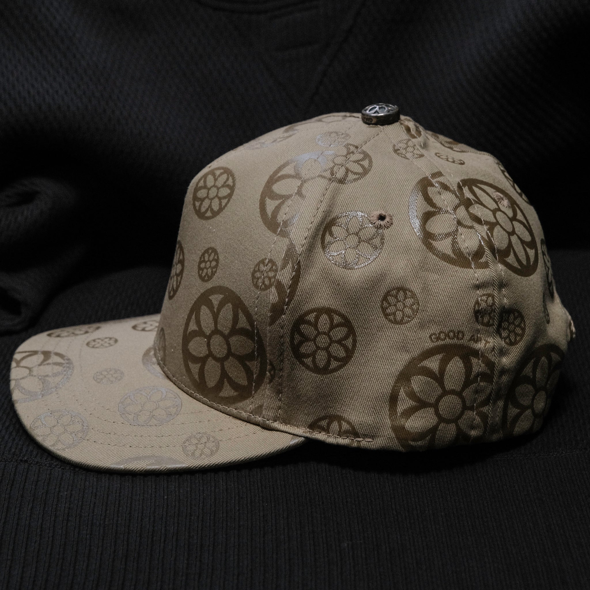 Good Art HLYWD Rosette pattern High Crown Snapback Cap – BROGUE