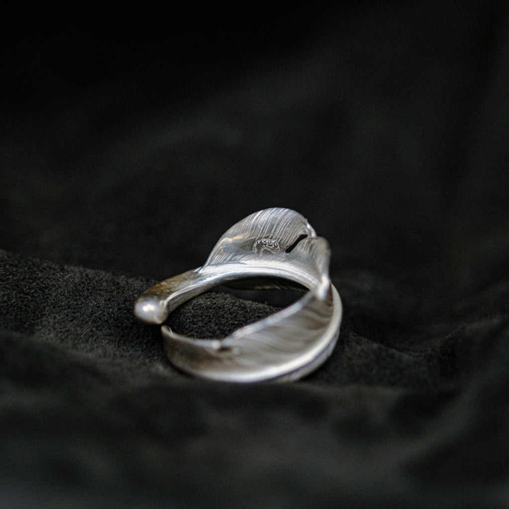 Larry Smith Natabane Feather Ring