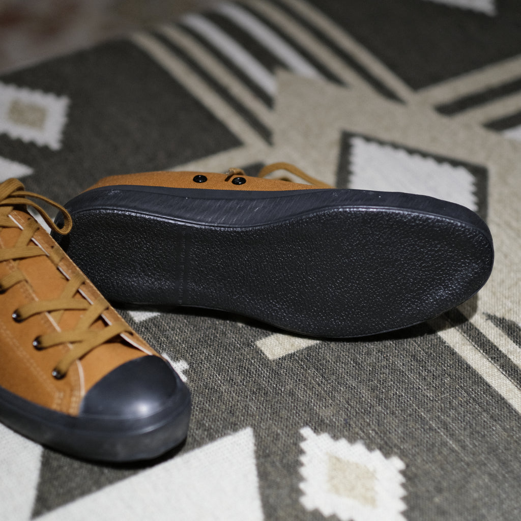 Shoes Like Pottery - Brown Duck Paraffin