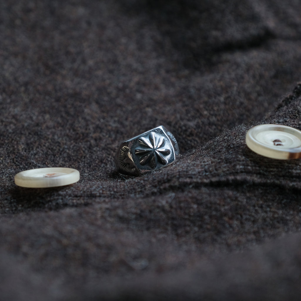 Larry Smith Square Shell Ring