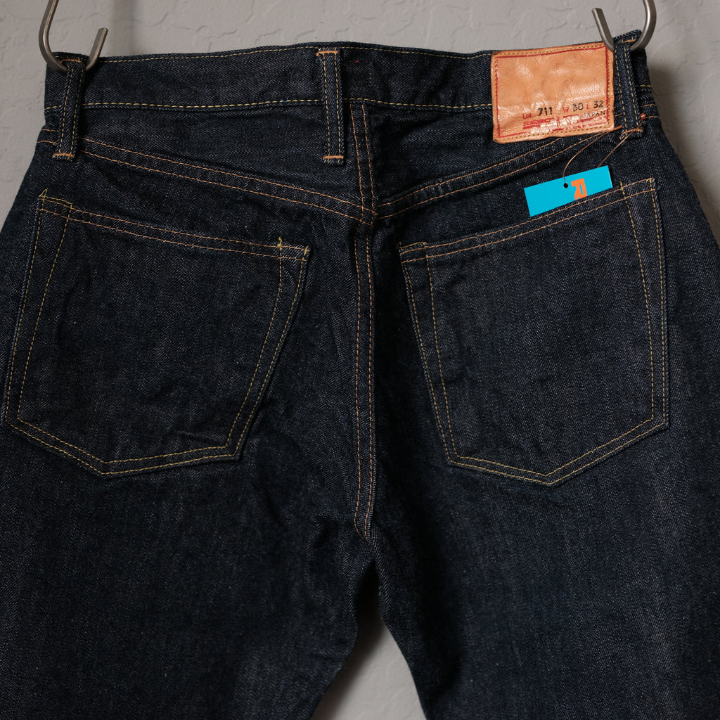 Resolute Straight Fit One Washed Denim - 711