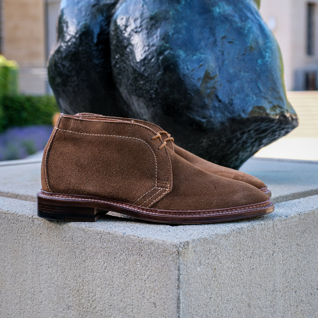 Alden Unlined Snuff Suede Chukka Boot