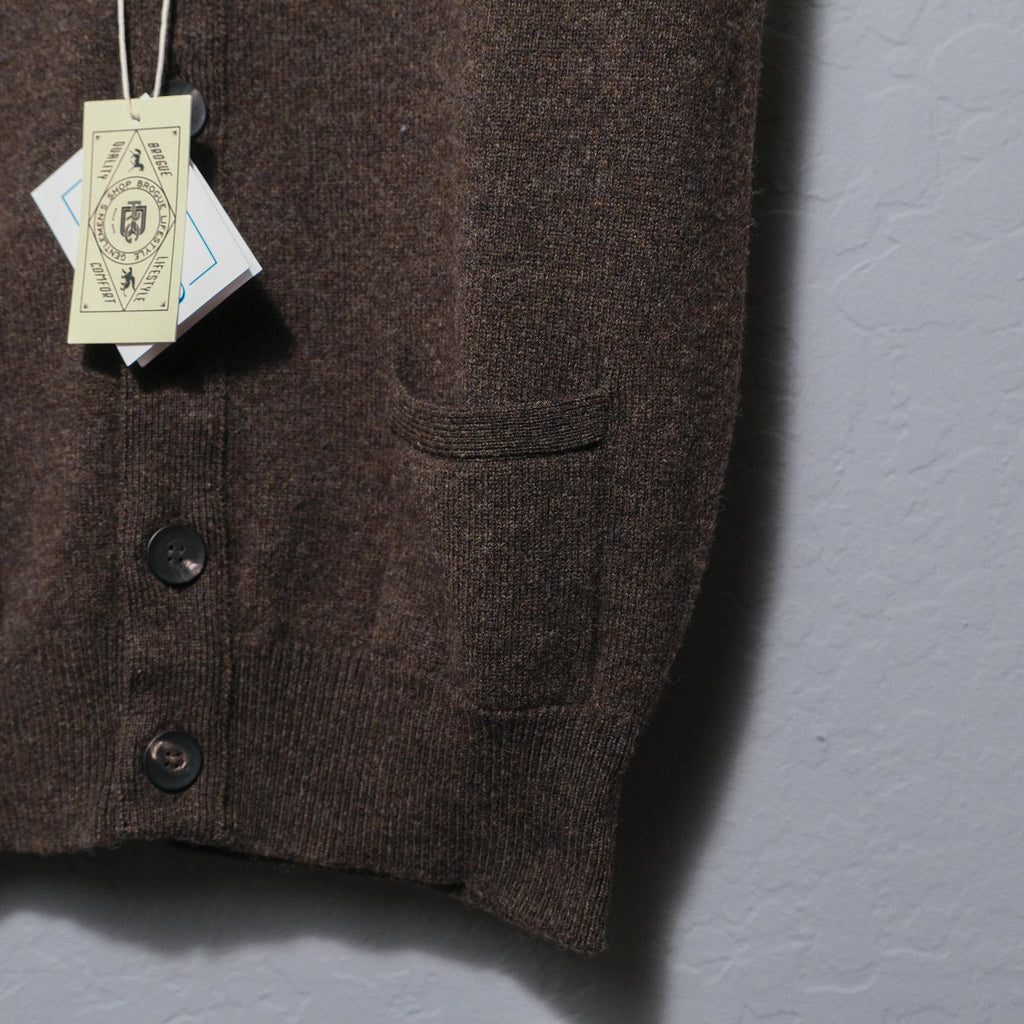 Brogue Lambswool Waistcoat (Dark Cocoa)