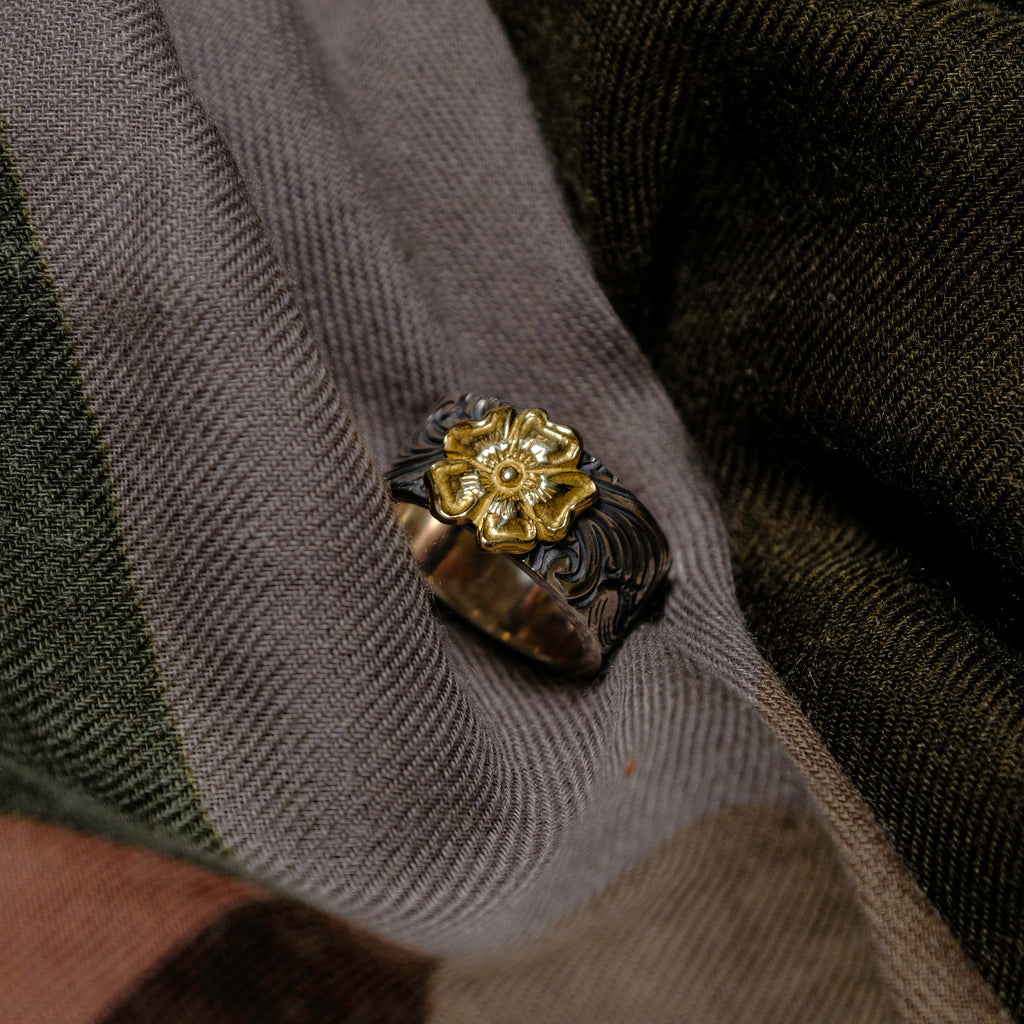 Larry Smith Karakusa Rose Ring