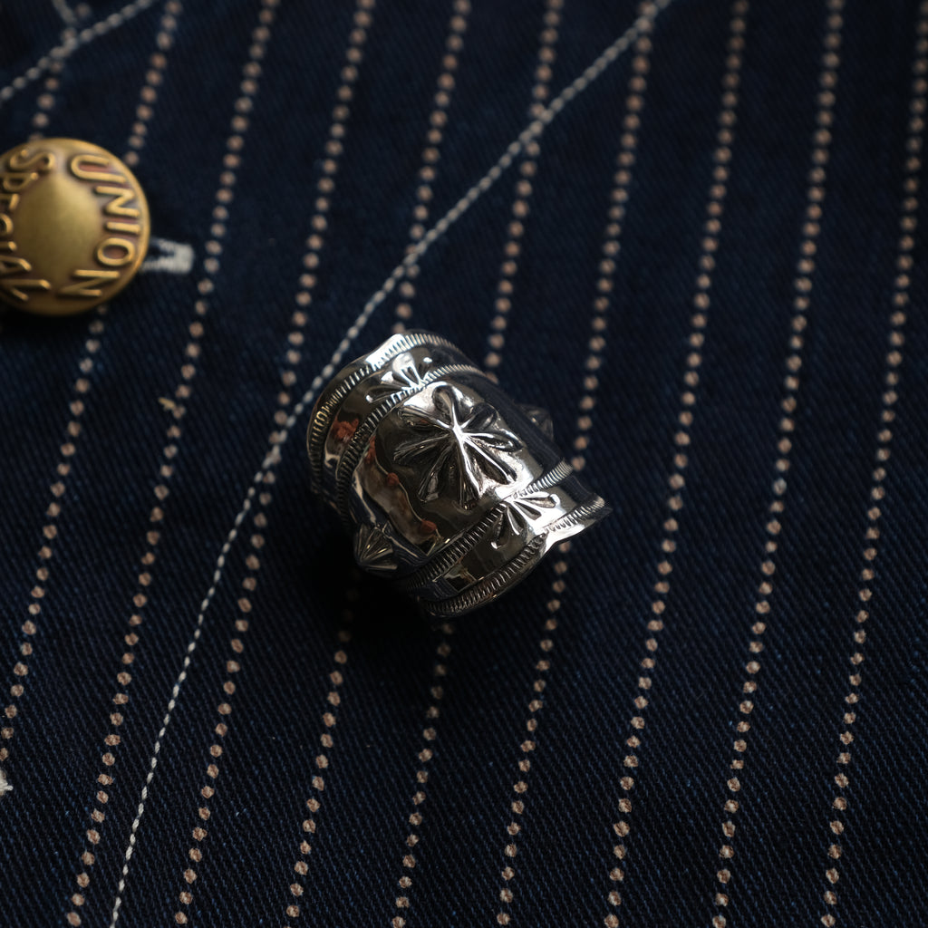 Larry Smith Scarf Ring