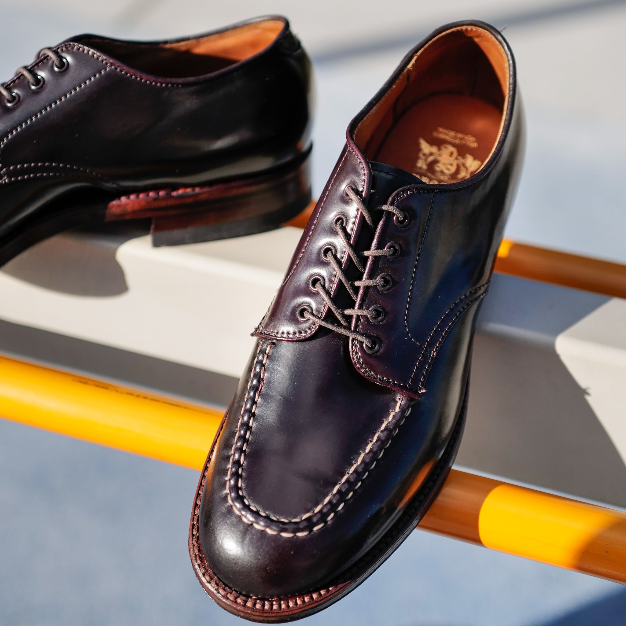 Alden 80’s-90’s 555 POSTMAN Alden x Brogue Postman U-Tip Blucher – BROGUE