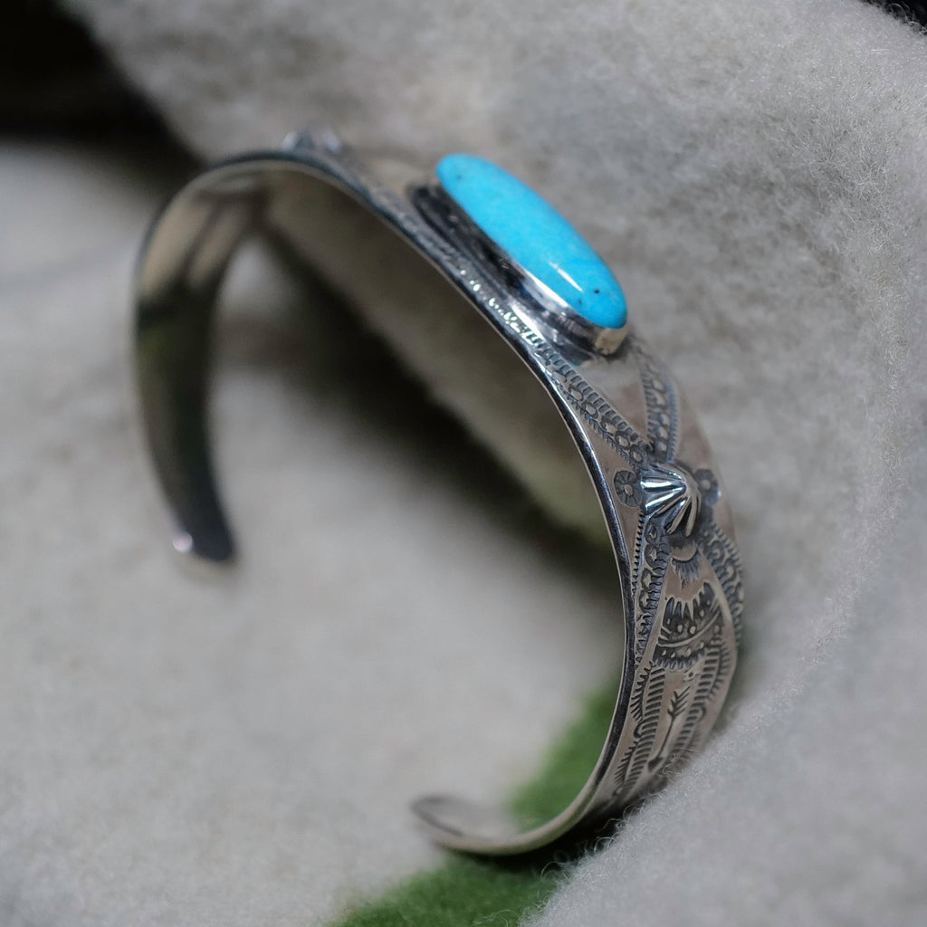 Larry Smith Oval Turquoise Bracelet