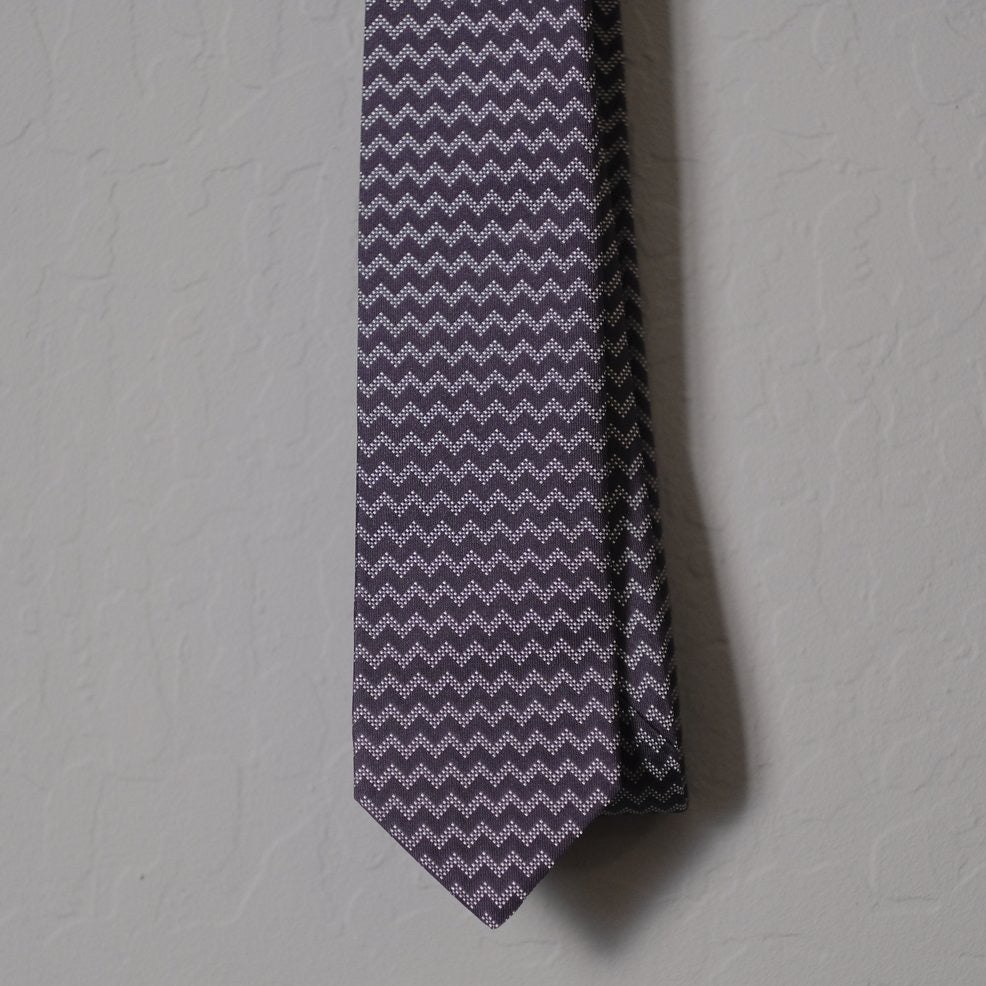 Drake's Zig Zag  Tie